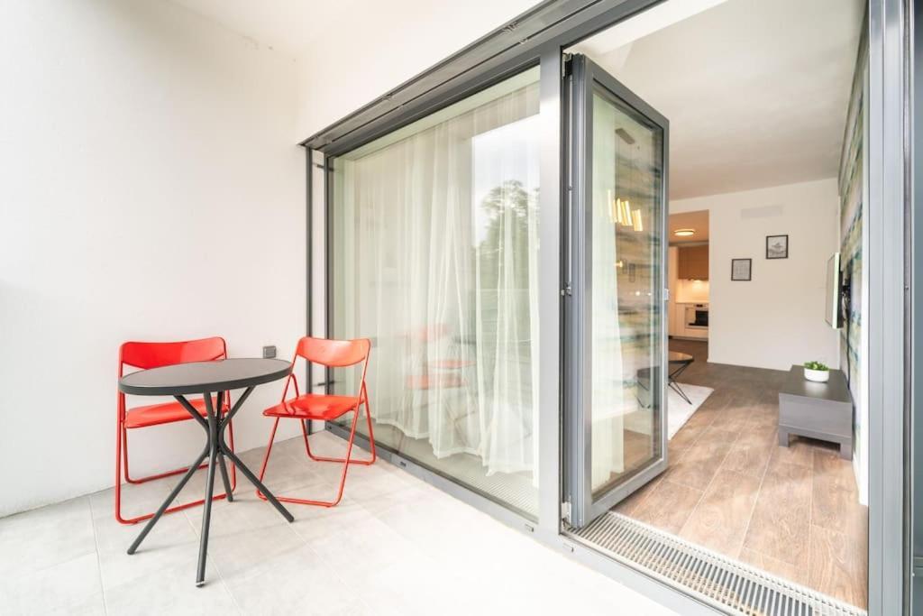 City Park Apartment - Brno Esterno foto