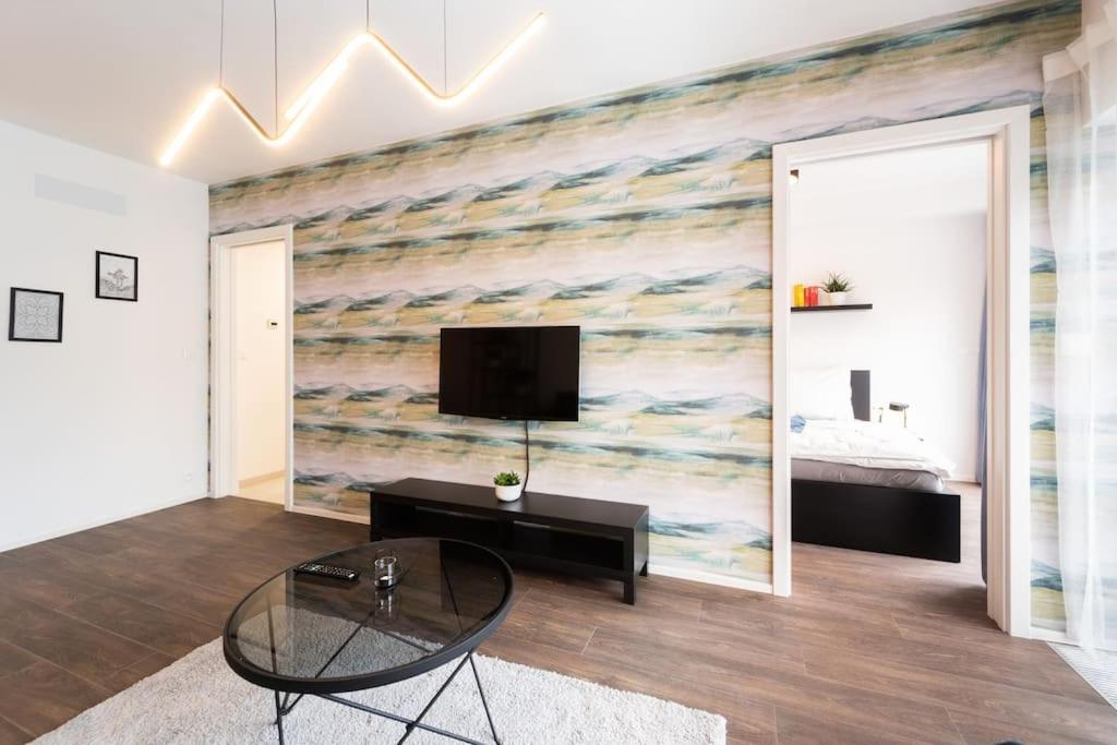 City Park Apartment - Brno Esterno foto