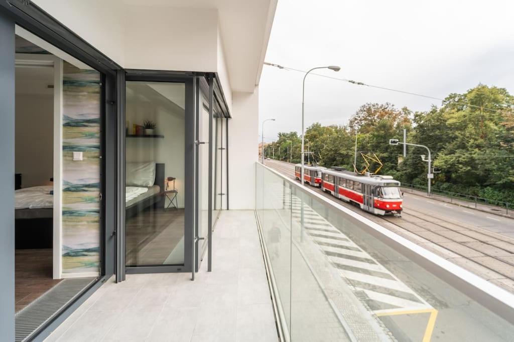 City Park Apartment - Brno Esterno foto